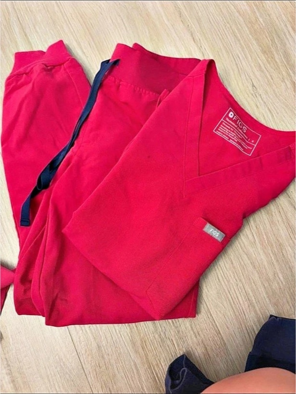 FIGS Technical Collection Scrub set